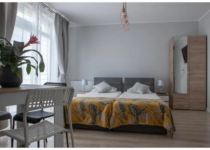 Na Wynajem Privatunterkunft *